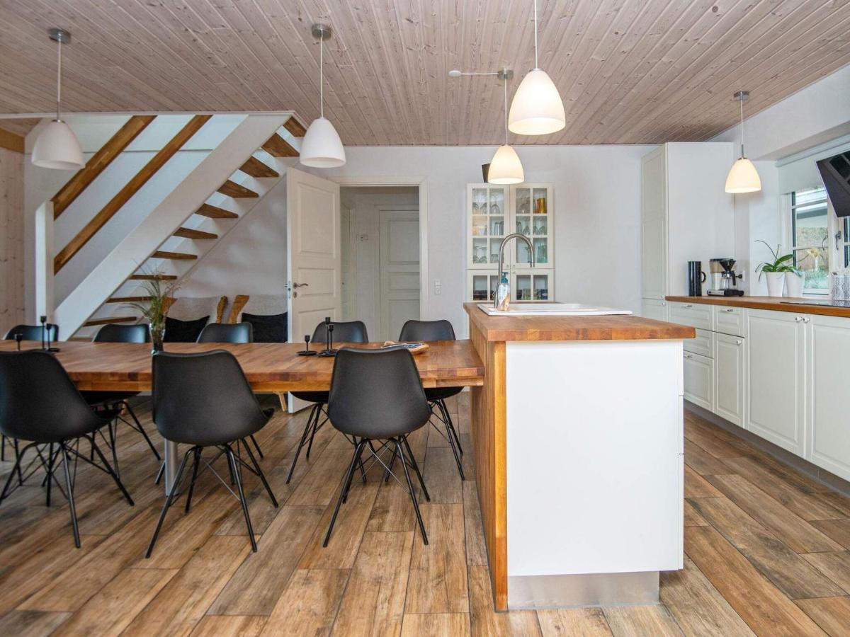 10 Person Holiday Home In Glesborg エクステリア 写真